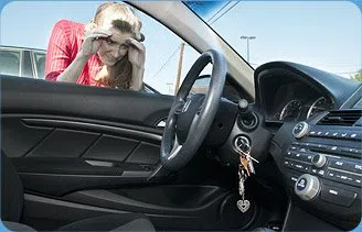 Locksmith Master Store Overland Park, KS 913-364-2664 - locked-keys-in-car