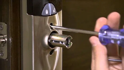 Locksmith Master Store Overland Park, KS 913-364-2664 Locksmith Master Store Overland Park, KS 913-364-2664